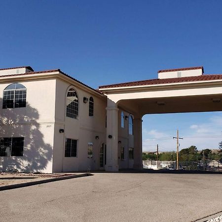 Travelodge By Wyndham Carlsbad Nm Ngoại thất bức ảnh