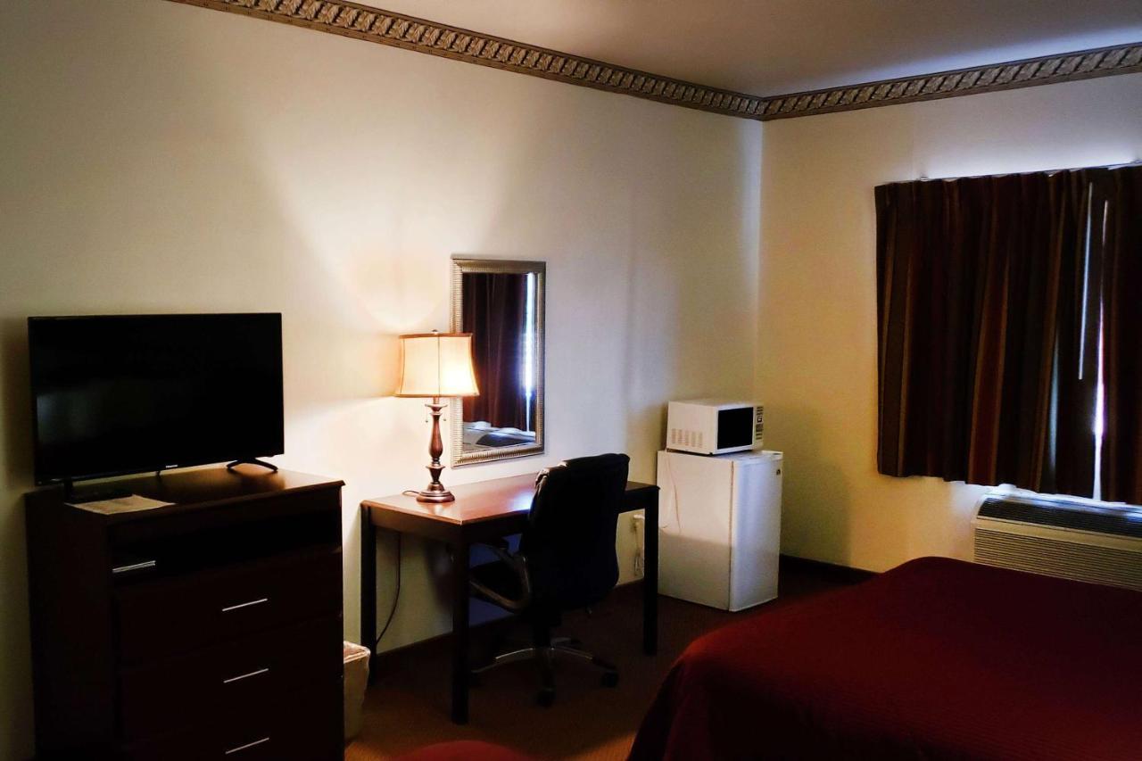 Travelodge By Wyndham Carlsbad Nm Ngoại thất bức ảnh