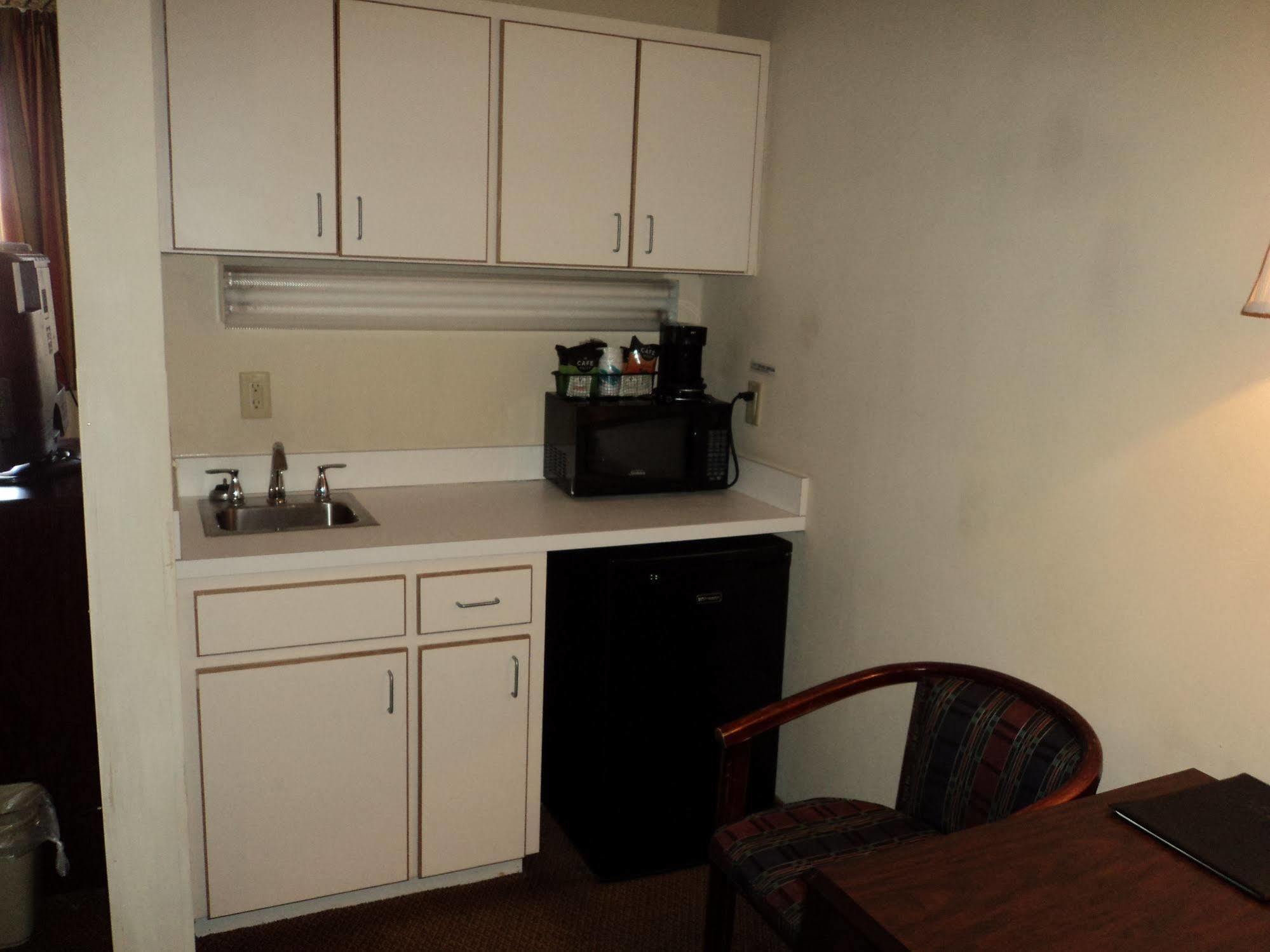 Travelodge By Wyndham Carlsbad Nm Ngoại thất bức ảnh